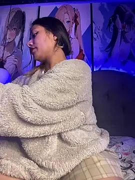 Im Little online show from December 2024 03:09:02 AM