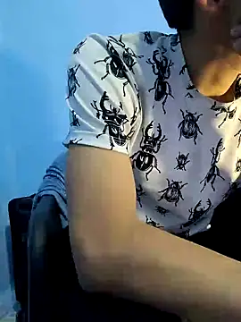 charlesss19 online show from February 2025 12:54:02 AM