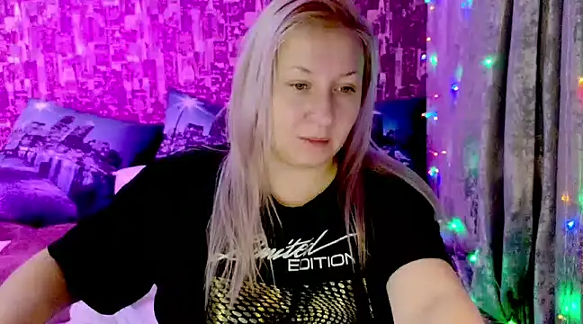 sarakatherin online show from December 2024 03:29:02 AM