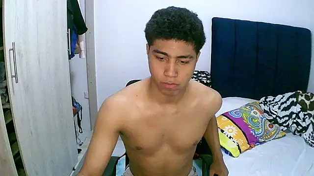 Snapshot of sexy_diamante_ chatting on March 2026 05:08:01 PM sexy diamante online show from March 2026 05:08:01 PM