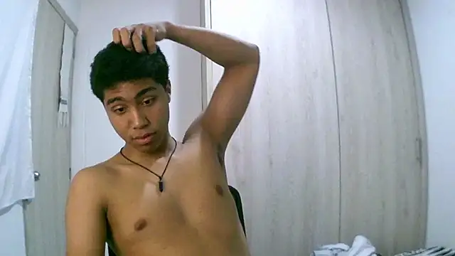 Snapshot of sexy_diamante_ chatting on March 2026 03:43:01 AM sexy diamante online show from March 2026 03:43:01 AM