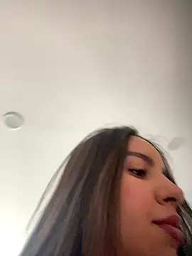 brazilianbbinuk online show from October 2025 12:59:01 PM