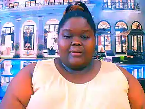 Snapshot of EbonyHotBuns chatting on April 2026 05:21:01 AM EbonyHotBuns online show from April 2026 05:21:01 AM