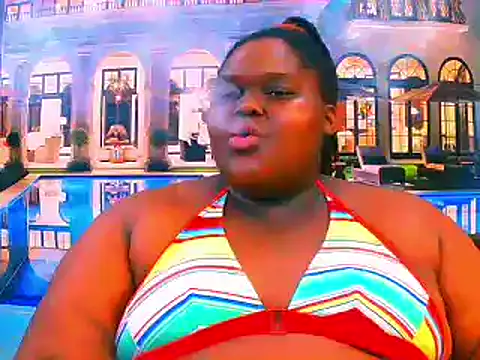 Snapshot of EbonyHotBuns chatting on April 2026 06:36:02 PM EbonyHotBuns online show from April 2026 06:36:02 PM