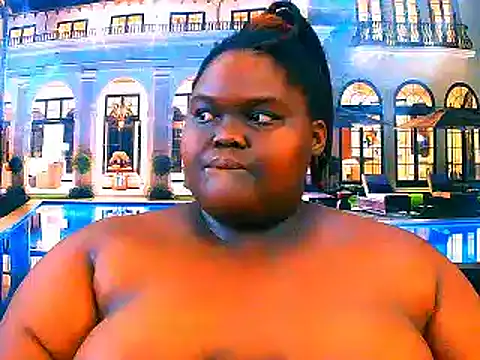 Snapshot of EbonyHotBuns chatting on May 2026 09:03:02 AM EbonyHotBuns online show from May 2026 09:03:02 AM