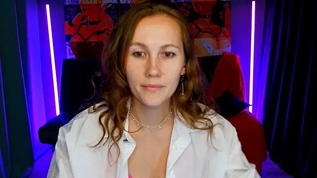 Snapshot of MichelleOrtis chatting on January 2025 01:21:01 PM MichelleOrtis online show from January 2025 01:21:01 PM