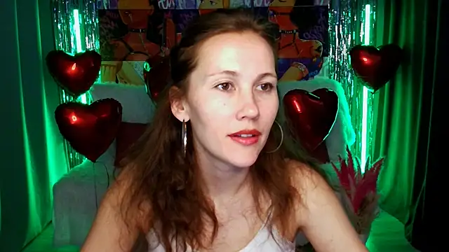 Snapshot of MichelleOrtis chatting on February 2025 12:47:01 PM MichelleOrtis online show from February 2025 12:47:01 PM