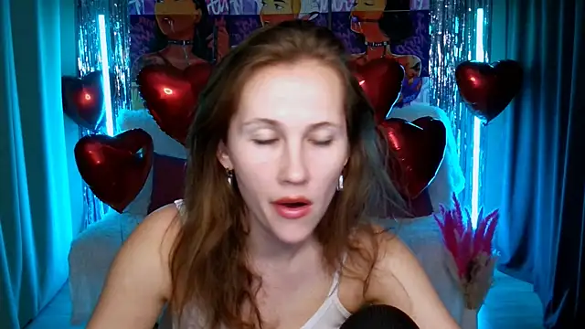 Snapshot of MichelleOrtis chatting on February 2025 02:10:02 PM MichelleOrtis online show from February 2025 02:10:02 PM