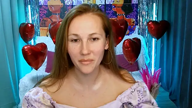 Snapshot of MichelleOrtis chatting on February 2025 01:32:01 PM MichelleOrtis online show from February 2025 01:32:01 PM