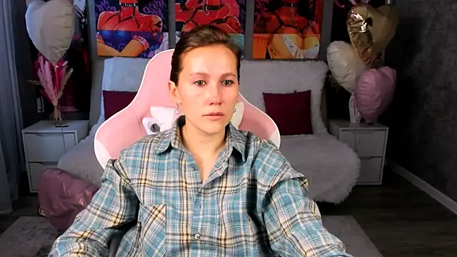 MichelleOrtis online show from March 2026 06:25:02 AM