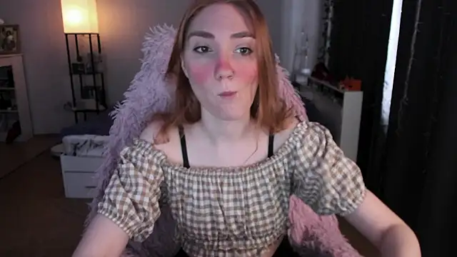 ReddHotPipper online show from March 2026 03:43:01 AM