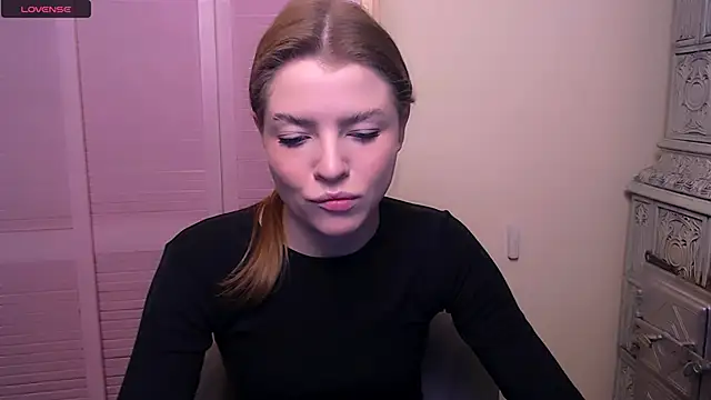 MissOliviaa  online show from December 2024 07:33:02 AM