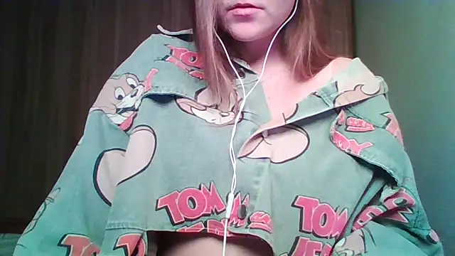 Evasapples online show from February 2026 07:09:02 PM