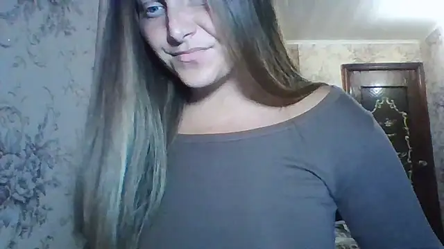 Evasapples online show from July 2026 06:43:02 PM