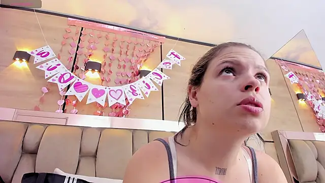 Snapshot of dorothy_vegga chatting on February 2026 04:07:01 AM dorothy vegga online show from February 2026 04:07:01 AM