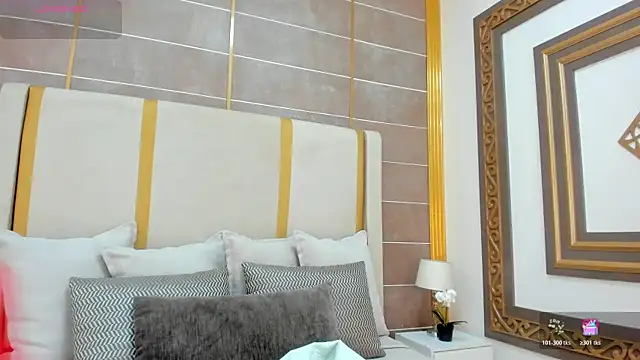 Snapshot of AbigailCarter chatting on November 2025 11:29:01 PM AbigailCarter online show from November 2025 11:29:01 PM