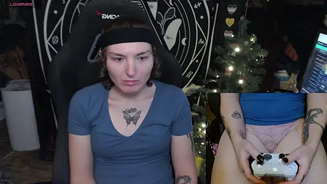 BrandiWRLD 999 online show from January 2025 09:55:02 PM