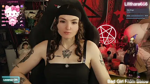 Snapshot of BrandiWRLD_999 chatting on April 2026 06:50:01 PM BrandiWRLD 999 online show from April 2026 06:50:01 PM