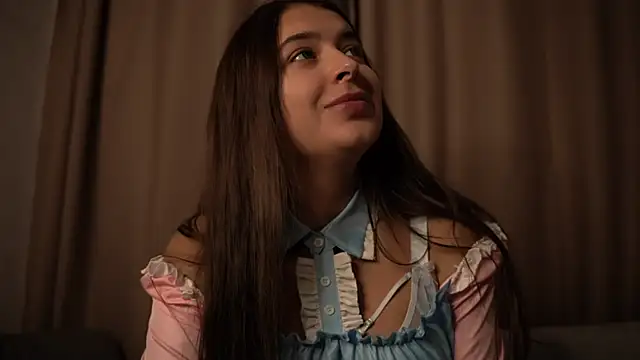 Snapshot of elisa_moon chatting on November 2025 09:42:02 AM elisa moon online show from November 2025 09:42:02 AM