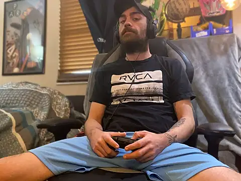 Snapshot of slutty_guy12 chatting on February 2025 09:10:01 PM slutty guy12 online show from February 2025 09:10:01 PM