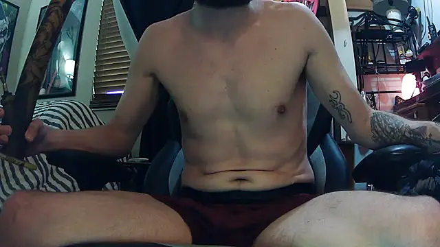 Snapshot of slutty_guy12 chatting on February 2025 09:09:01 PM slutty guy12 online show from February 2025 09:09:01 PM