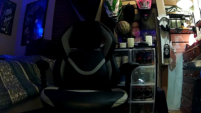 Snapshot of slutty_guy12 chatting on February 2025 04:14:02 AM slutty guy12 online show from February 2025 04:14:02 AM