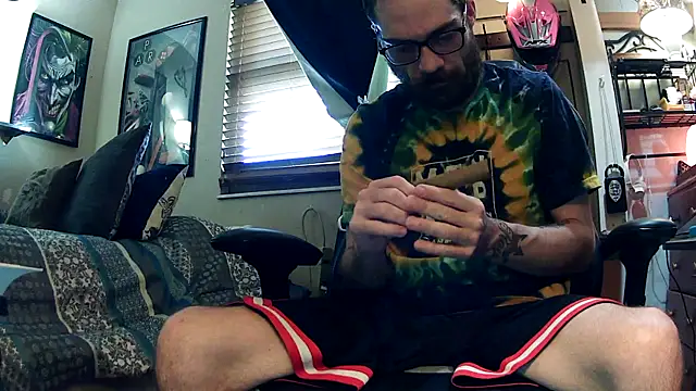 Snapshot of slutty_guy12 chatting on February 2025 05:48:02 PM slutty guy12 online show from February 2025 05:48:02 PM