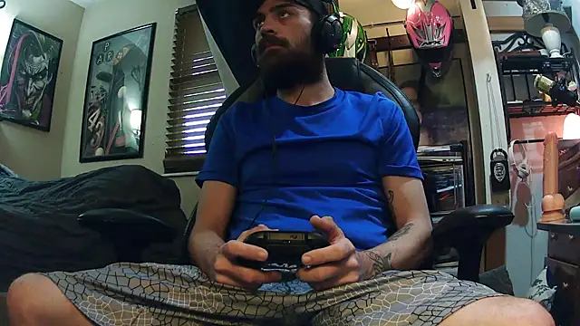 Snapshot of slutty_guy12 chatting on March 2025 10:05:02 PM slutty guy12 online show from March 2025 10:05:02 PM