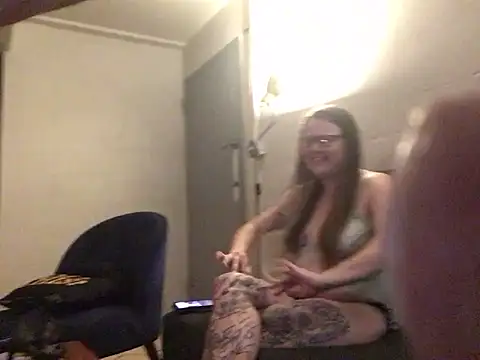 Snapshot of slutty_guy12 chatting on April 2026 03:05:01 AM slutty guy12 online show from April 2026 03:05:01 AM