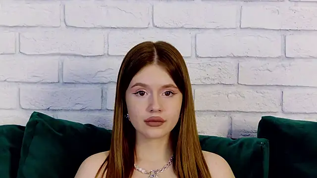 MilanaBalmain online show from February 2025 03:31:02 PM