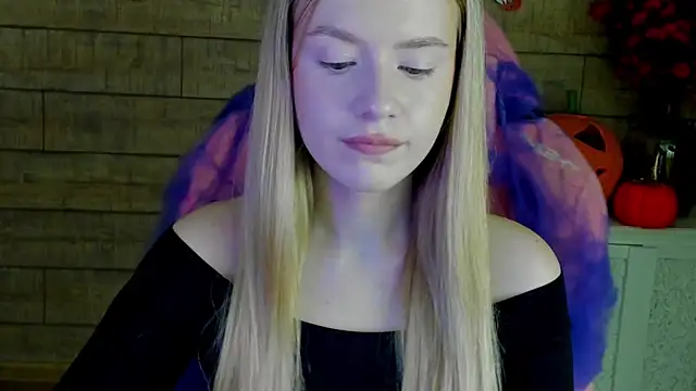 MilanaBalmain online show from November 2025 04:25:02 AM