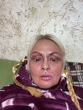 Gardener of Illusions online show from September 2025 02:02:02 AM