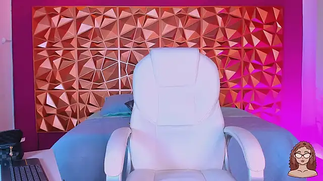 keendaall online show from March 2025 12:45:01 PM