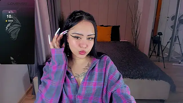 baby  kim online show from February 2025 08:13:02 PM