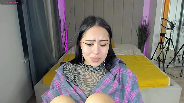 baby  kim online show from March 2025 08:32:02 PM