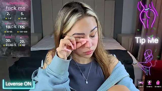 baby  kim online show from October 2025 09:25:02 PM