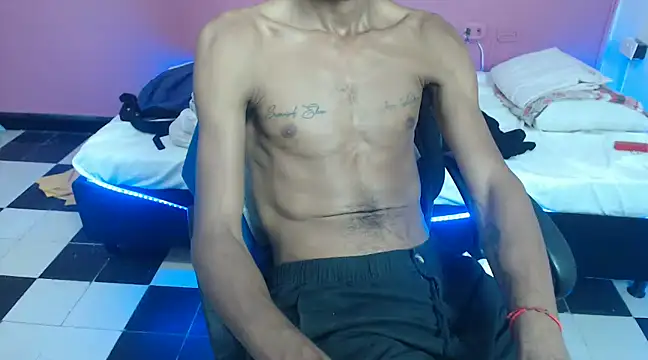 Snapshot of Albertwd420 chatting on January 2025 06:37:01 AM Albertwd420 online show from January 2025 06:37:01 AM