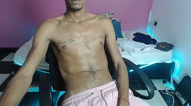 Snapshot of Albertwd420 chatting on March 2025 04:36:02 AM Albertwd420 online show from March 2025 04:36:02 AM