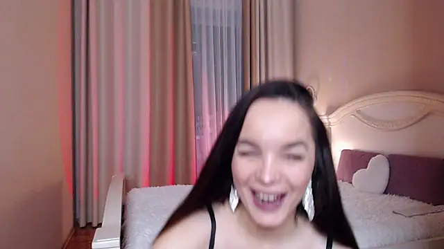 Avylew online show from October 2025 08:39:02 PM