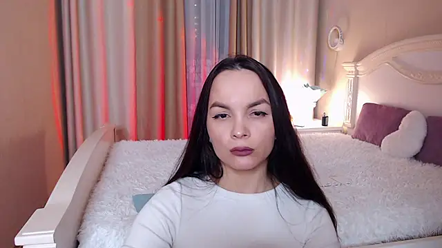 Avylew online show from October 2025 08:04:02 PM