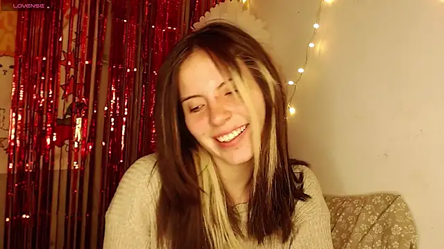 cherrybom969 online show from December 2024 02:09:01 AM