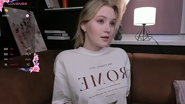 Snapshot of OraBIood chatting on March 2025 04:30:02 AM OraBIood online show from March 2025 04:30:02 AM