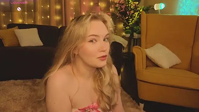 Snapshot of OraBIood chatting on September 2025 09:07:02 PM OraBIood online show from September 2025 09:07:02 PM