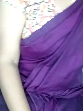 Snapshot of Sexy-Shalinii chatting on December 2024 01:22:02 PM Sexy-Shalinii online show from December 2024 01:22:02 PM