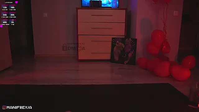 ManiFreyja online show from March 2025 02:49:02 AM