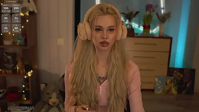 Snapshot of ManiFreyja chatting on March 2026 08:58:01 PM ManiFreyja online show from March 2026 08:58:01 PM