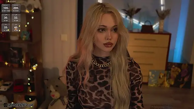 Snapshot of ManiFreyja chatting on March 2026 09:32:01 PM ManiFreyja online show from March 2026 09:32:01 PM