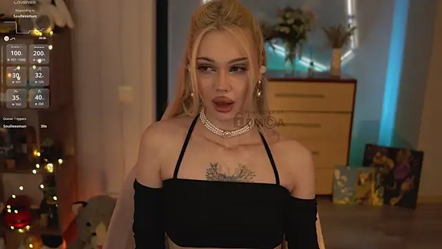 Snapshot of ManiFreyja chatting on April 2026 06:01:02 PM ManiFreyja online show from April 2026 06:01:02 PM