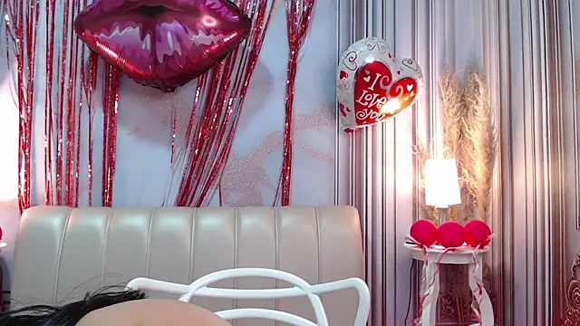 Snapshot of Gag_princeess chatting on February 2025 05:47:01 AM Gag princeess online show from February 2025 05:47:01 AM