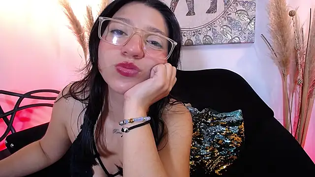 Snapshot of Gag_princeess chatting on March 2025 08:19:02 PM Gag princeess online show from March 2025 08:19:02 PM